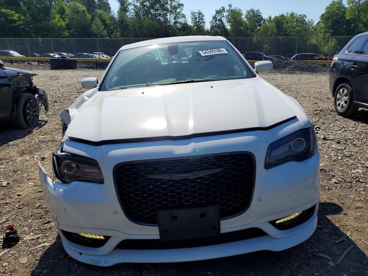 2022 Chrysler 300 Touring L - Фото 5