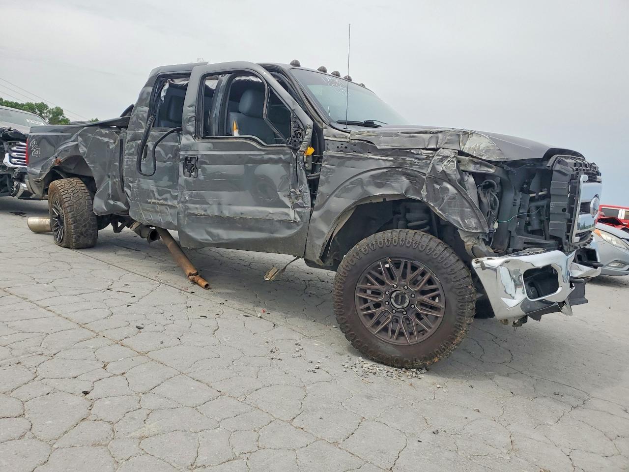 2015 Ford F350 Super Duty - Image 4