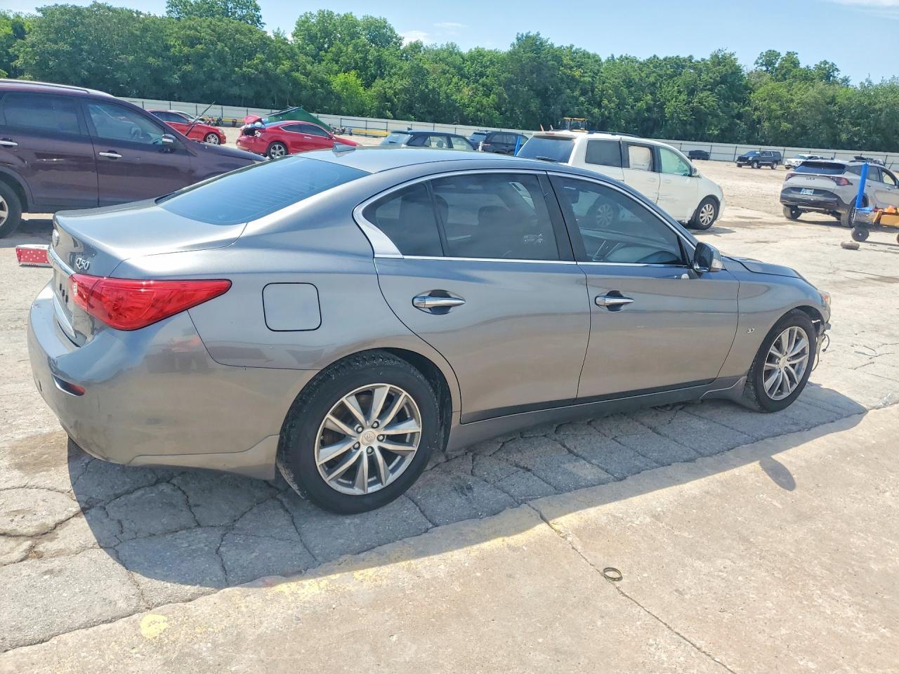 2015 Infiniti Q50 Premium - Фото 3