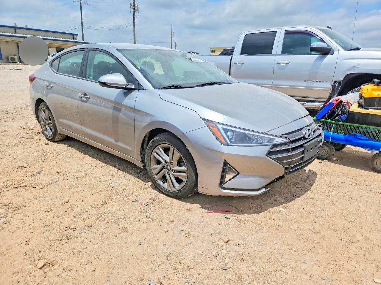 2020 Hyundai Elantra Sel - Image 4