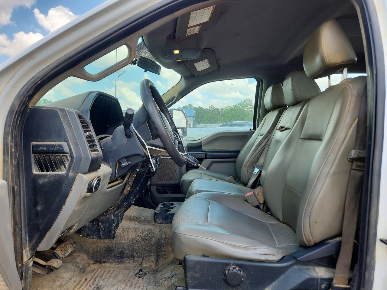 2017 Ford F350 Super Duty - Фото 7