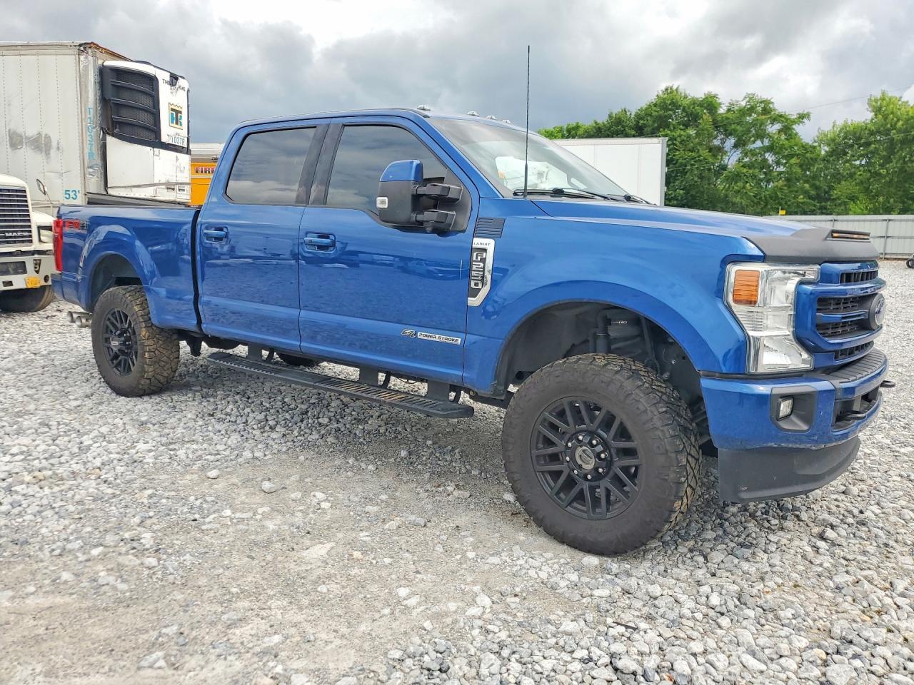 2022 Ford F250 Super Duty - Фото 4