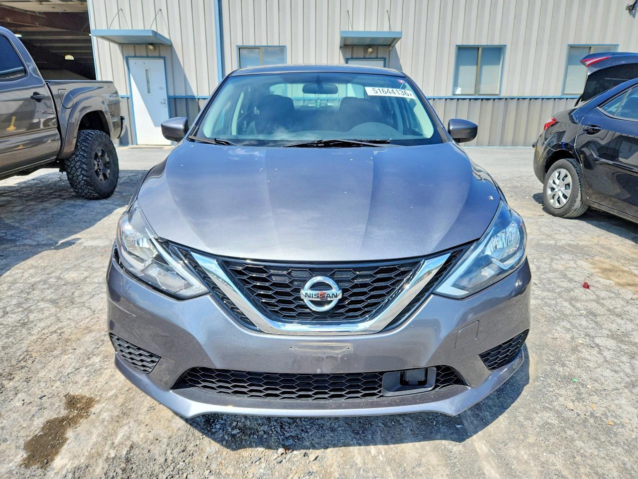 2019 Nissan Sentra S - Фото 5