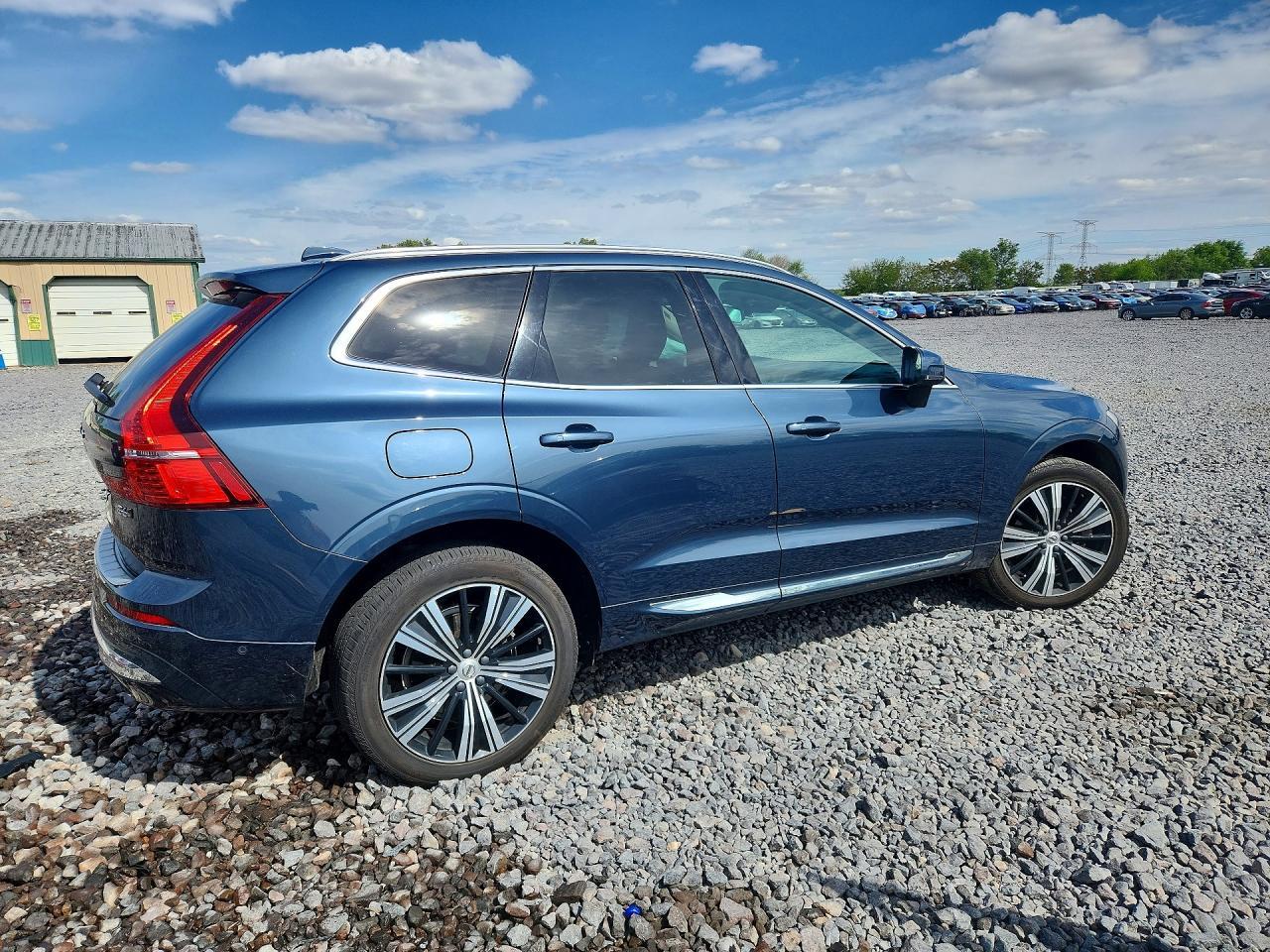 2022 Volvo Xc60 B6 Inscription - Image 3