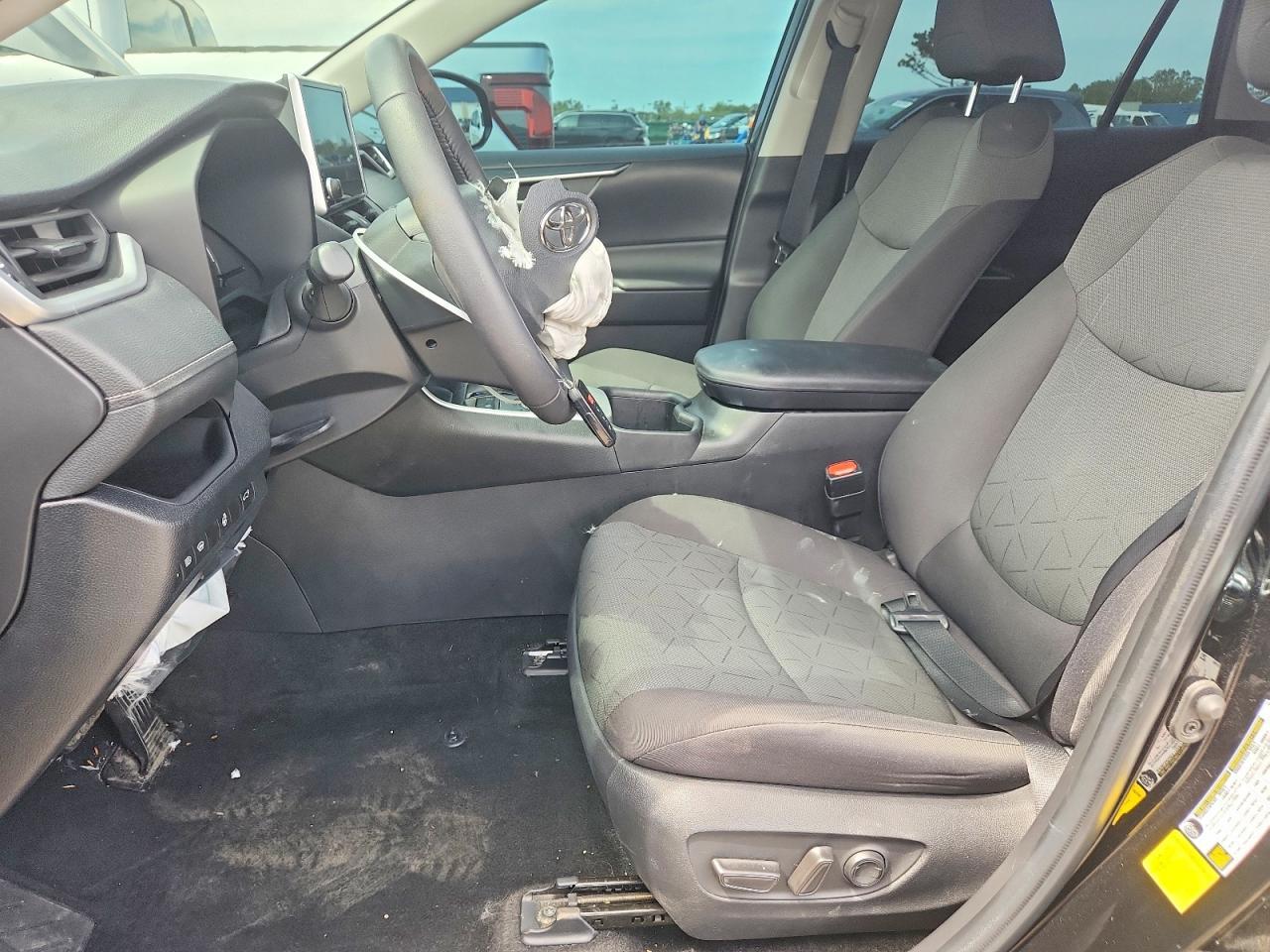 2024 Toyota Rav4 Hybrid Xle - Фото 7