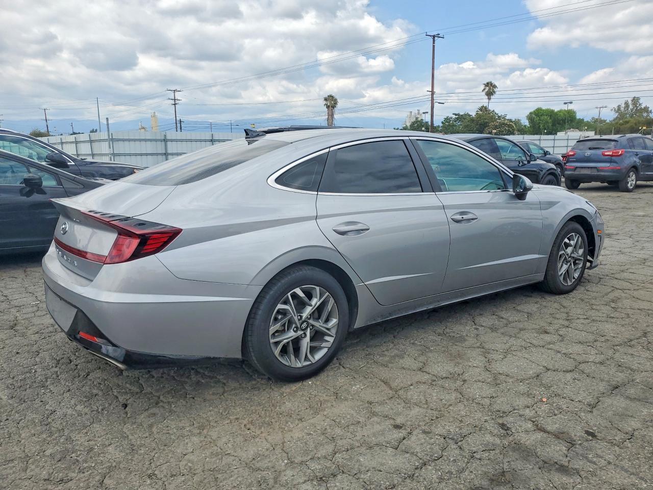 2023 Hyundai Sonata Sel - Фото 3