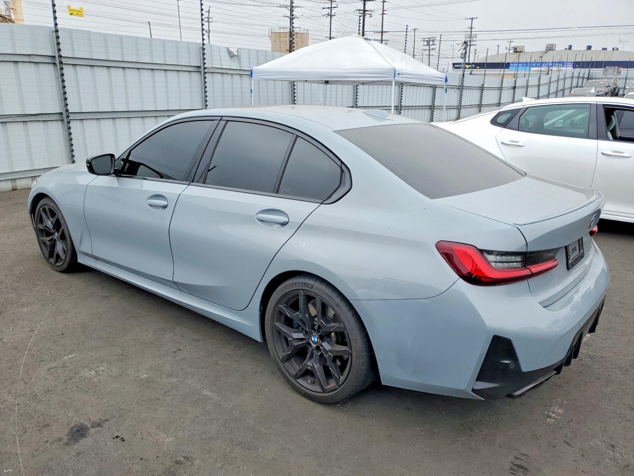 2025 BMW M340I - Фото 2