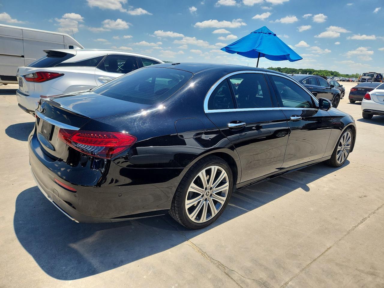 2021 Mercedes-Benz E 350 - Фото 3