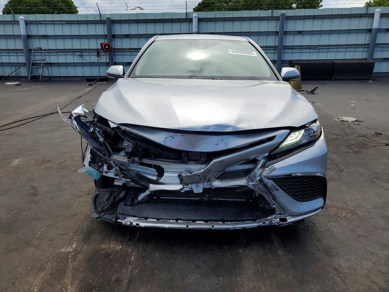 2023 Toyota Camry Xse - Image 5