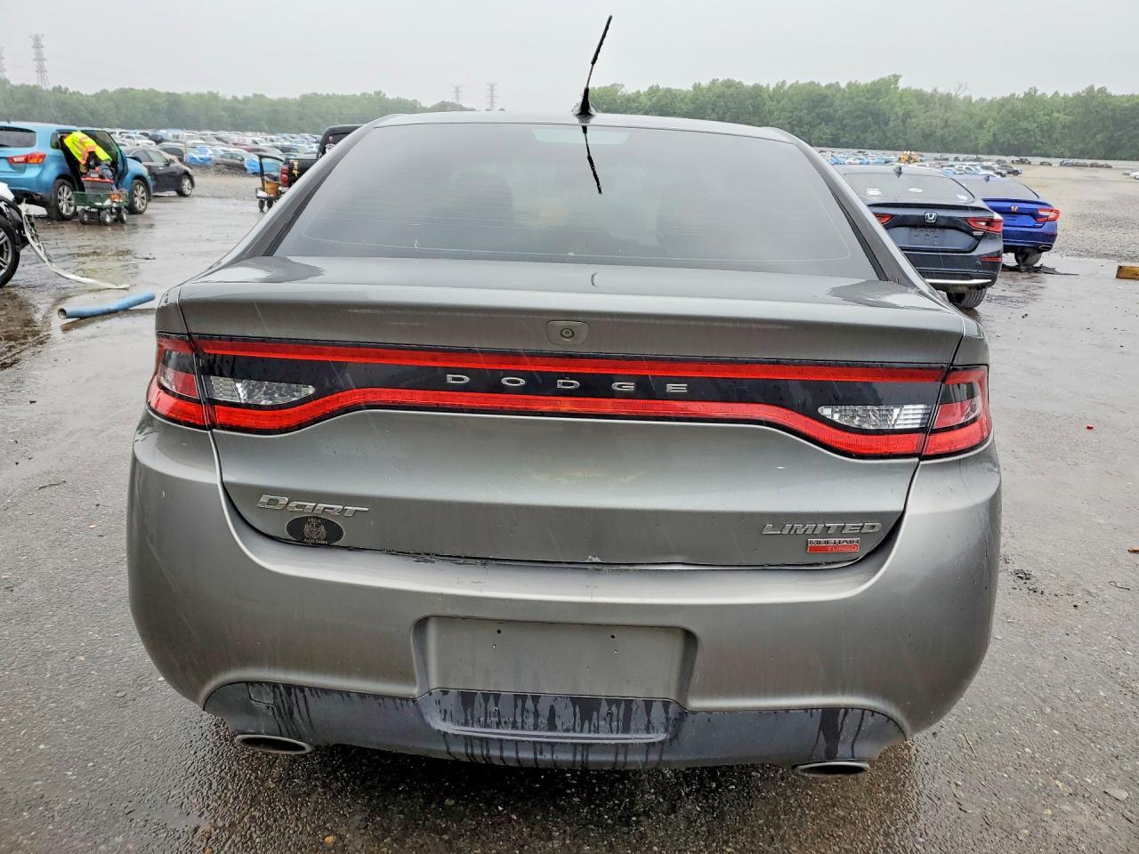 2013 Dodge Dart Limited - Image 6