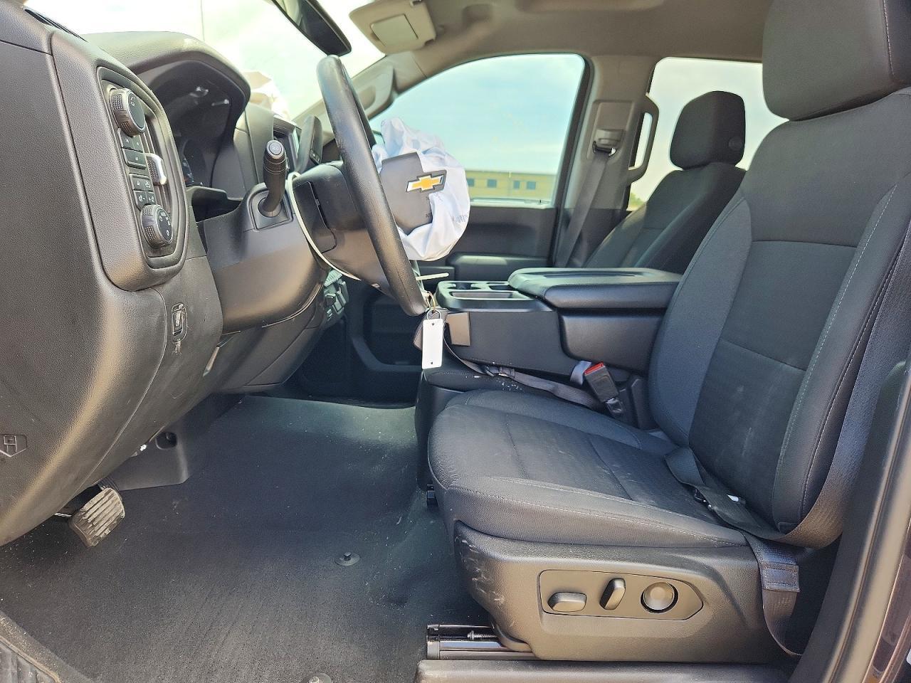 2024 Chevrolet Silverado K2500 Custom - Image 7