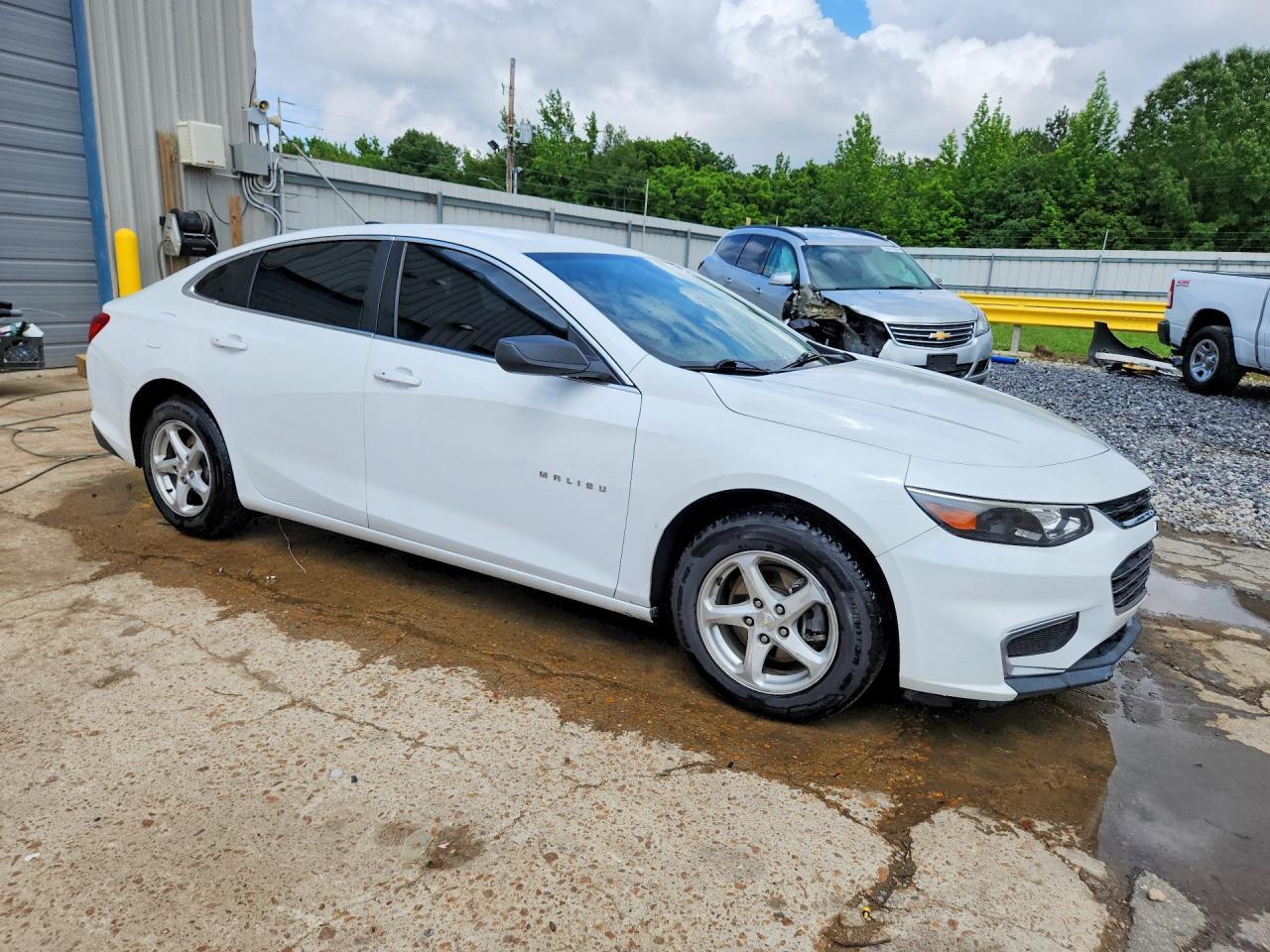 2016 Chevrolet Malibu Ls - Фото 4