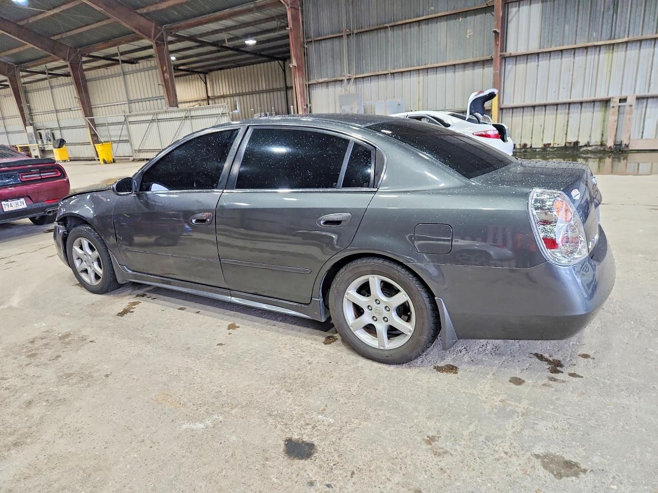 2006 Nissan Altima 2.5 - Image 2