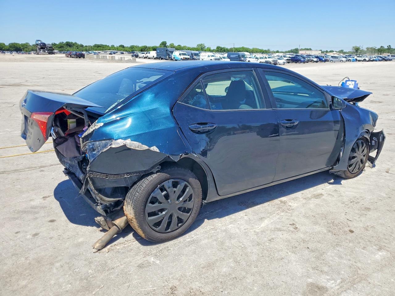 2019 Toyota Corolla Le - Фото 3