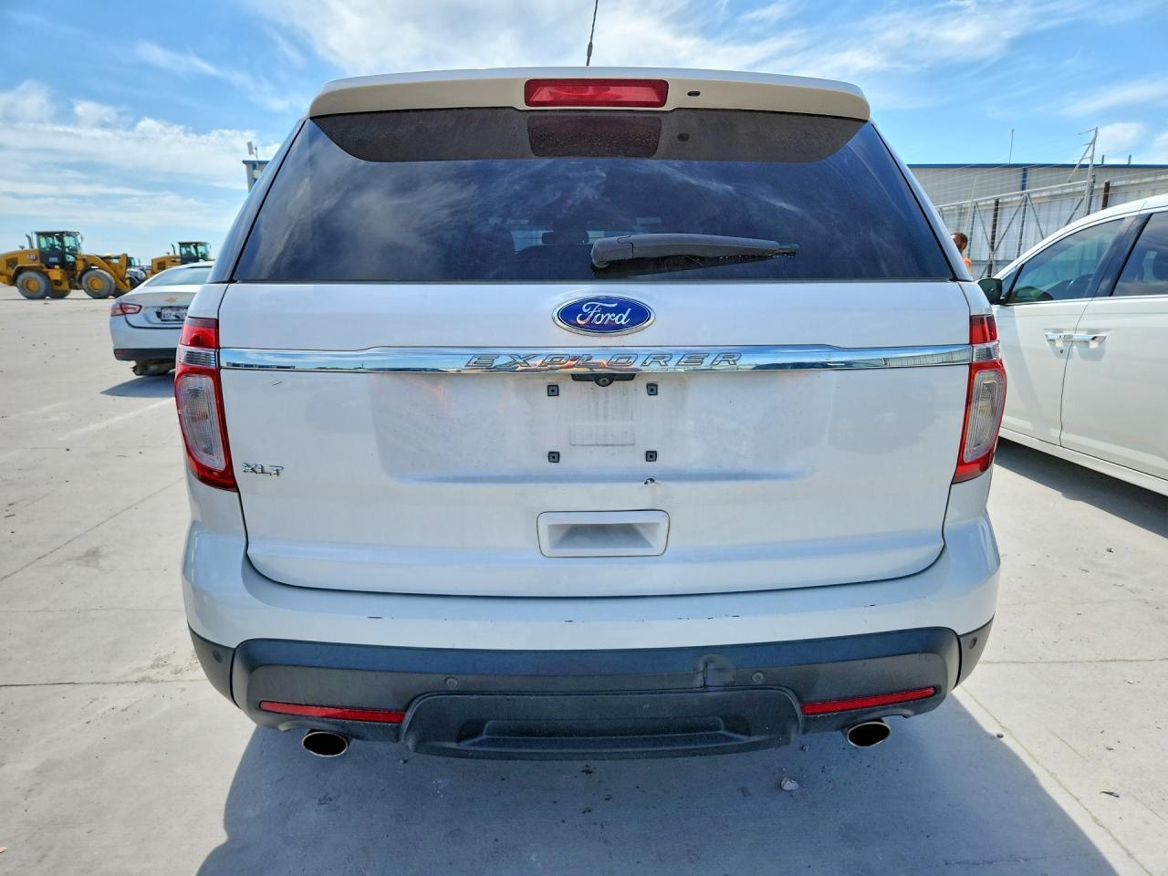 2011 Ford Explorer Xlt - Фото 6