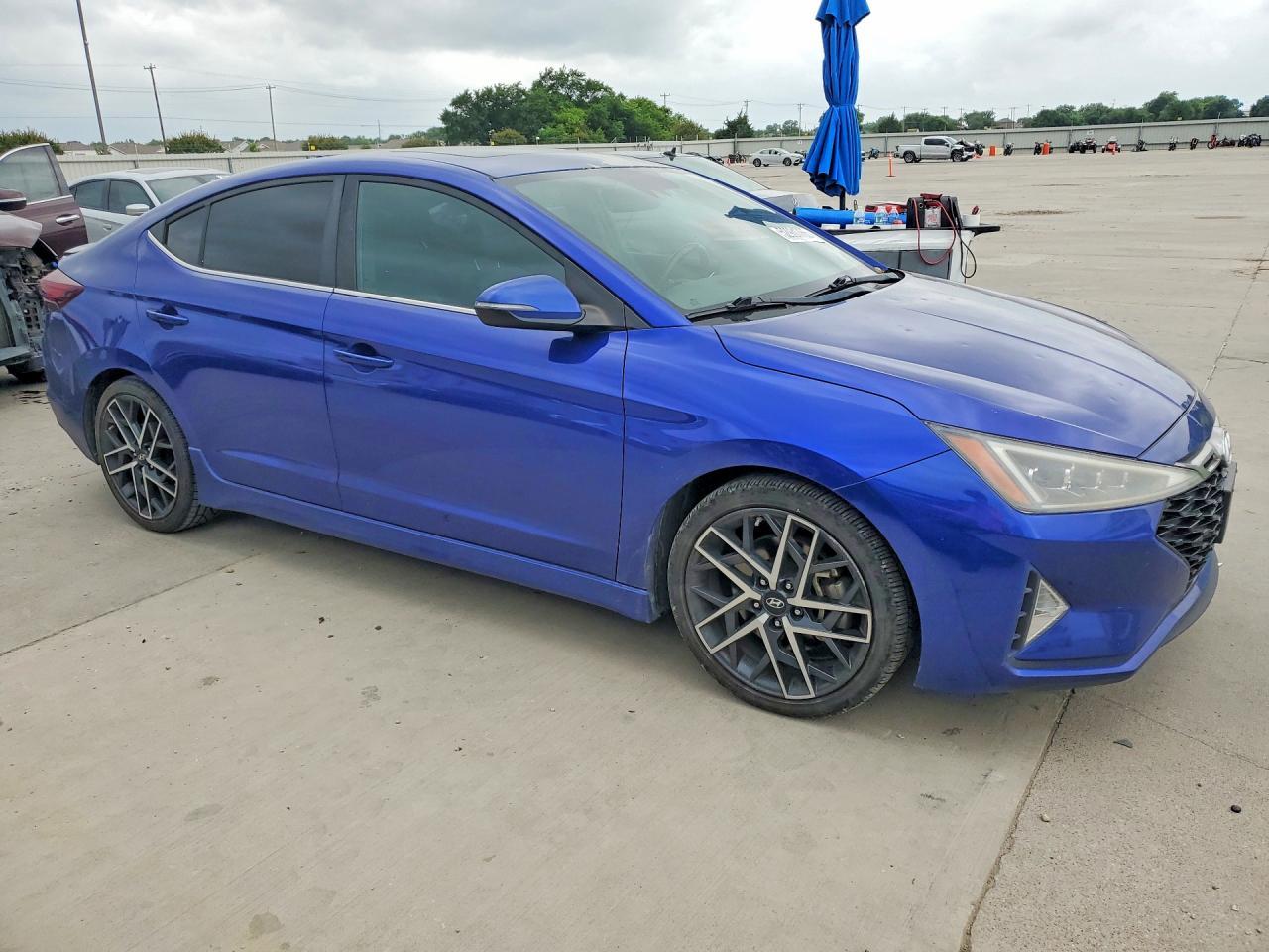 2020 Hyundai Elantra Sport - Фото 4