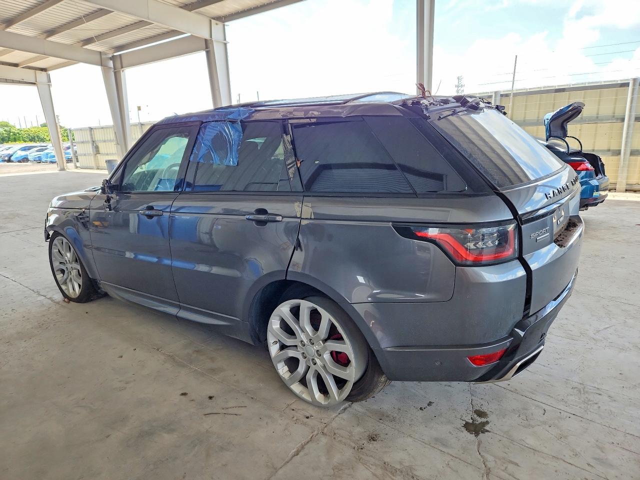 2019 Land Rover Range Rover Sport Supercharged Dynamic - Image 2
