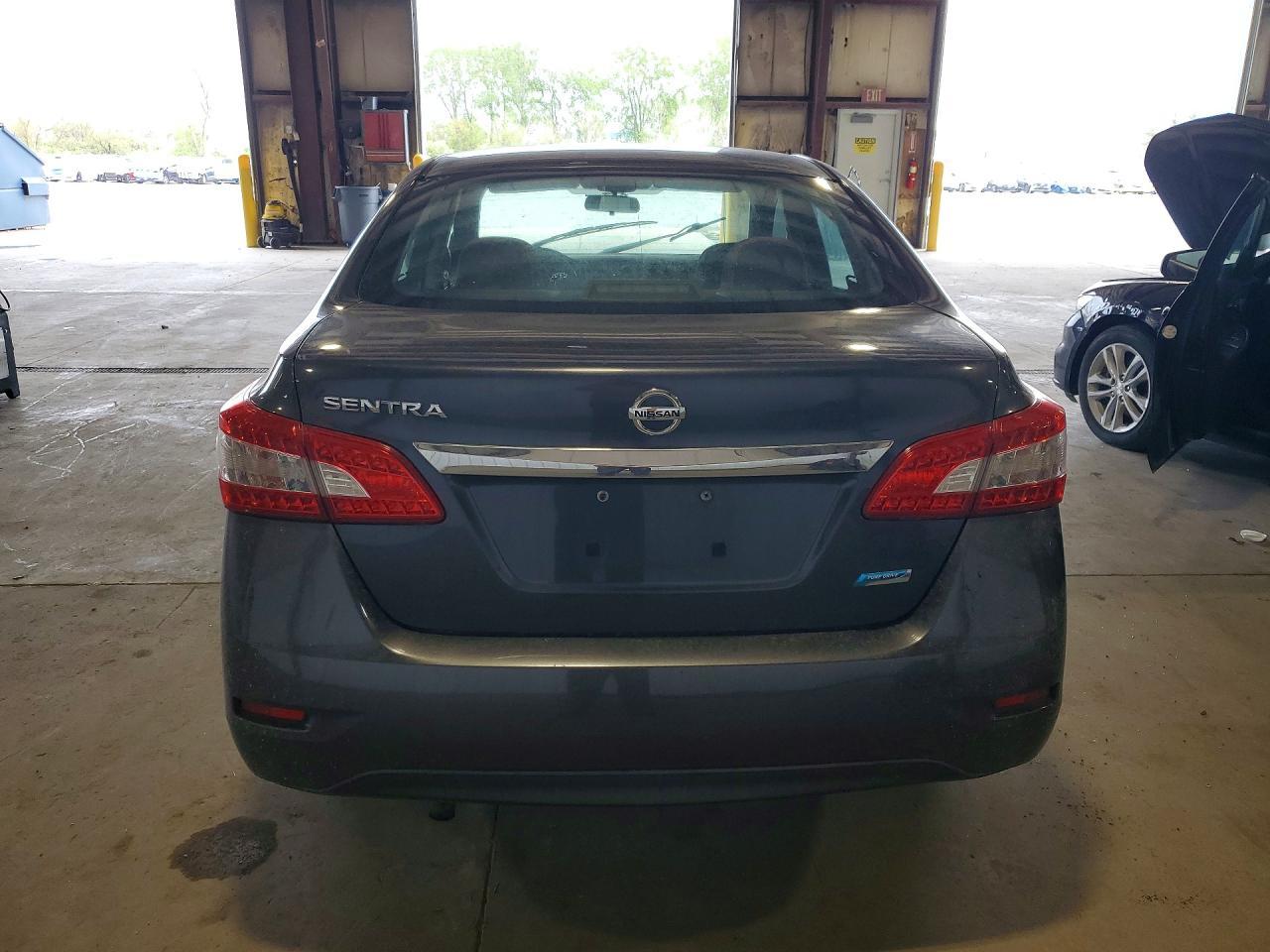 2013 Nissan Sentra - Фото 6