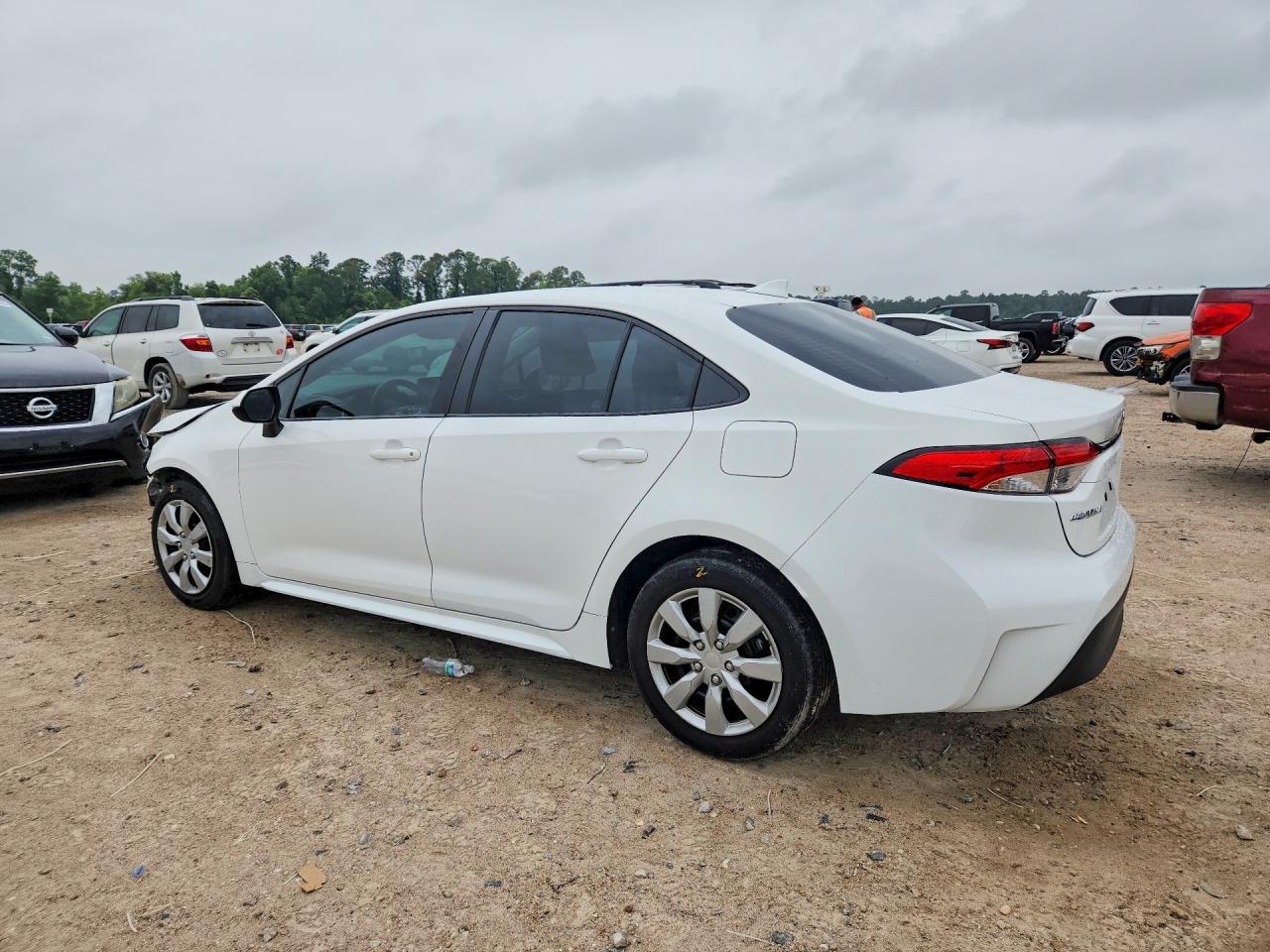 2024 Toyota Corolla Le - Image 3