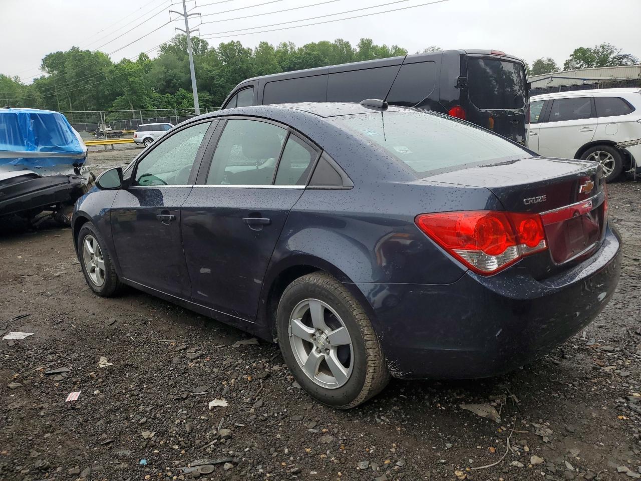 2016 Chevrolet Cruze Limited Lt - Image 2