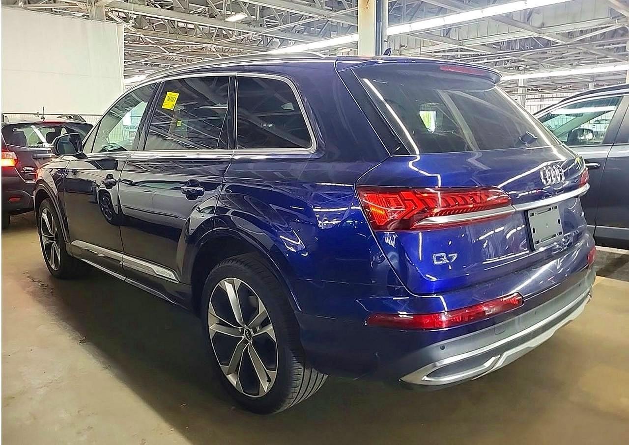 2021 Audi Q7 Premium Plus 55 Tfsi Quattro Tiptronic - Фото 3