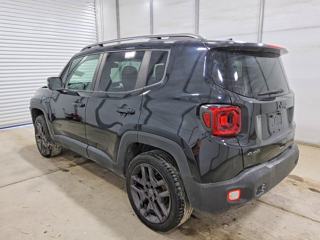 2020 Jeep Renegade Latitude - Фото 2