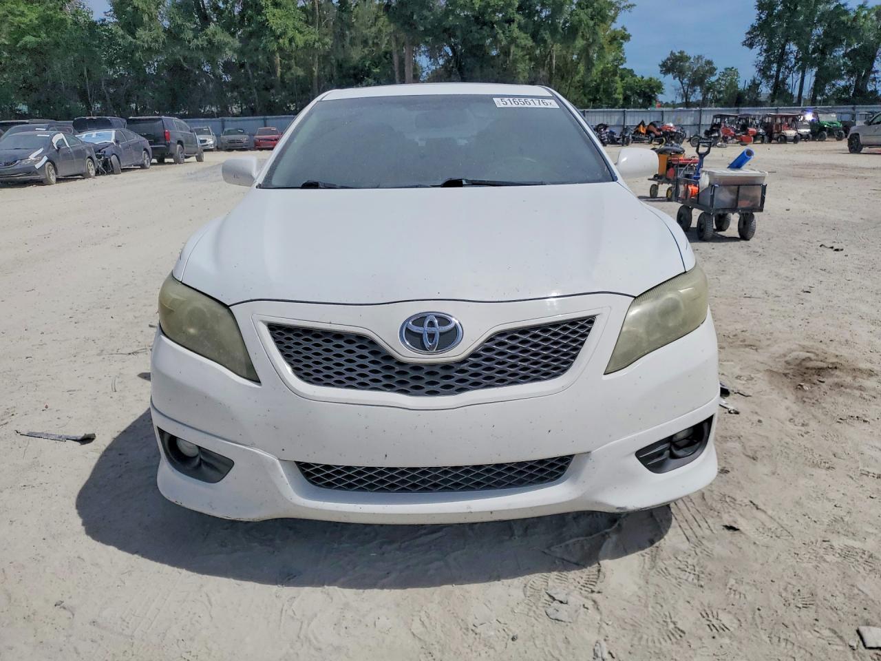 2011 Toyota Camry Se - Фото 5