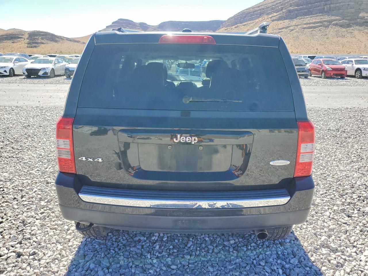 2011 Jeep Patriot Latitude - Image 6
