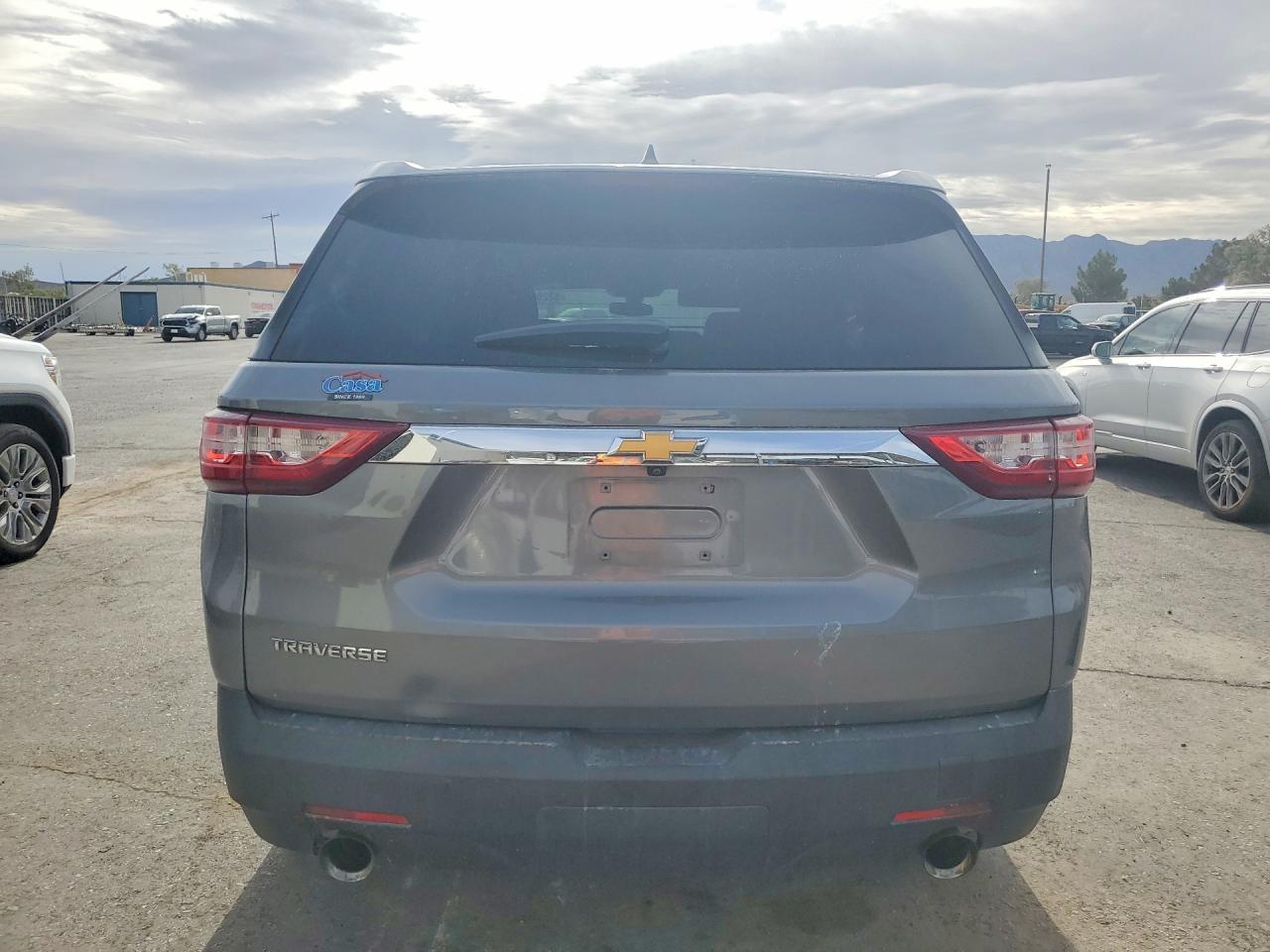 2020 Chevrolet Traverse Ls - Фото 6