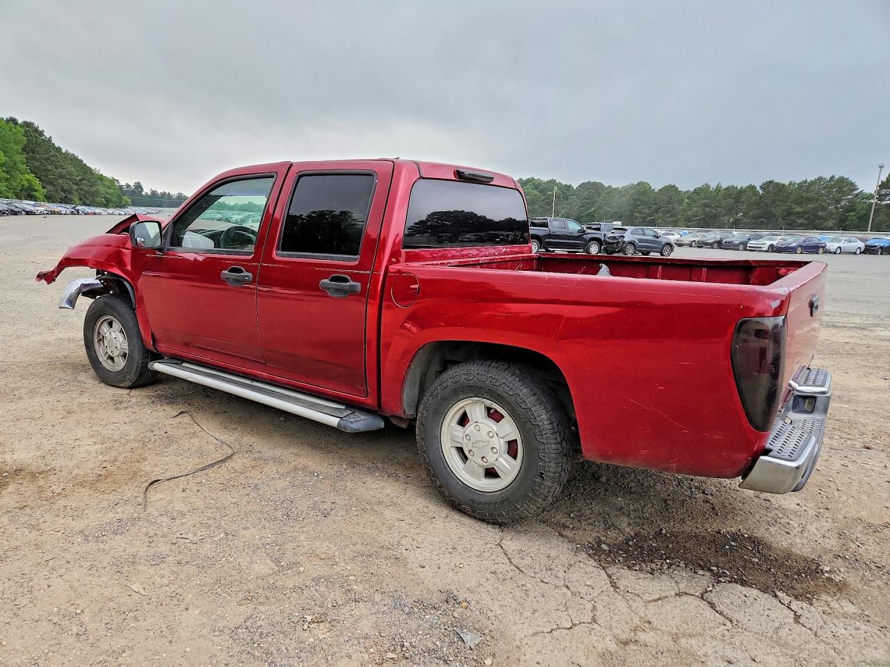 2005 Chevrolet Colorado - Image 2