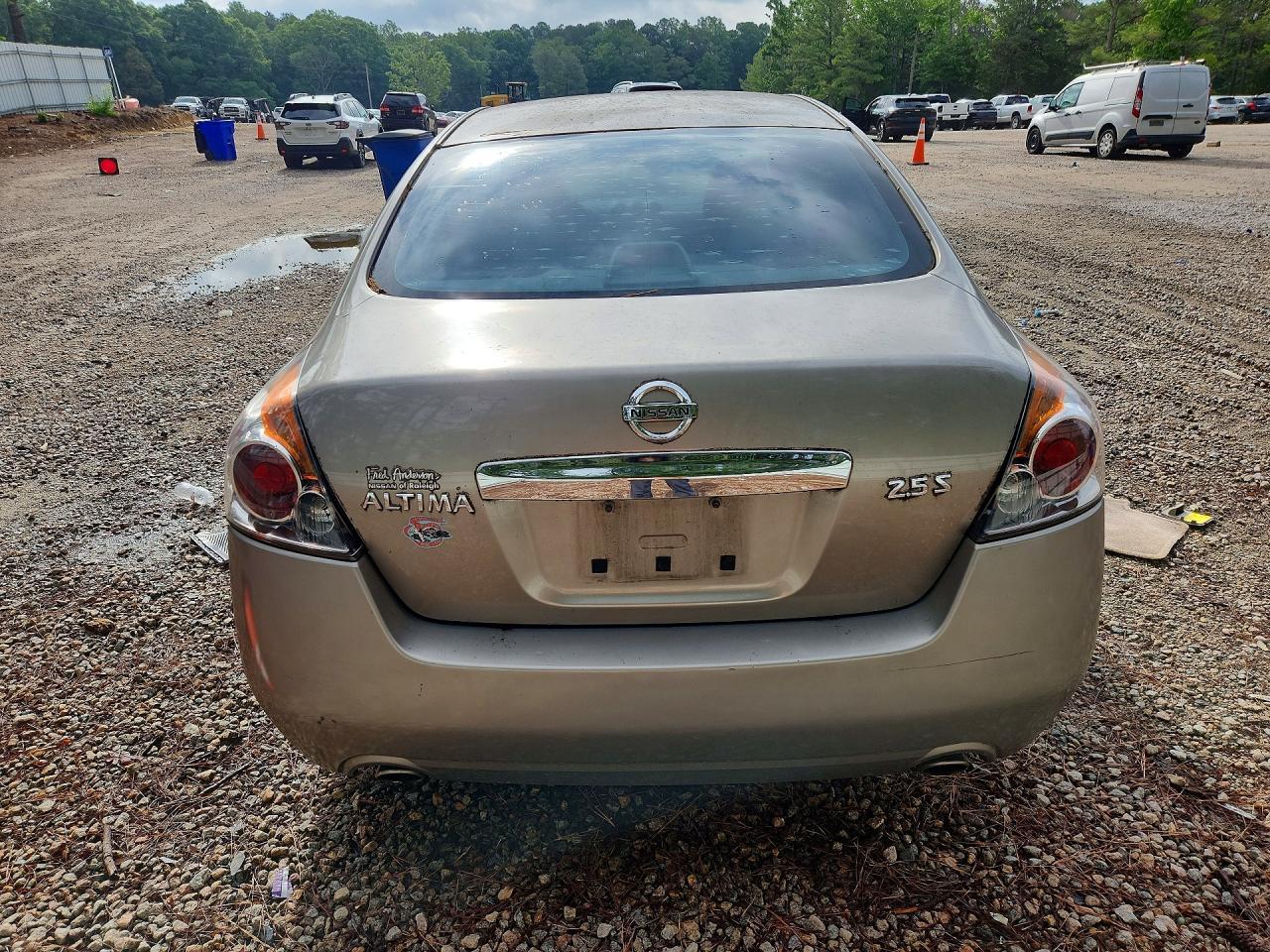 2011 Nissan Altima 2.5 - Фото 6