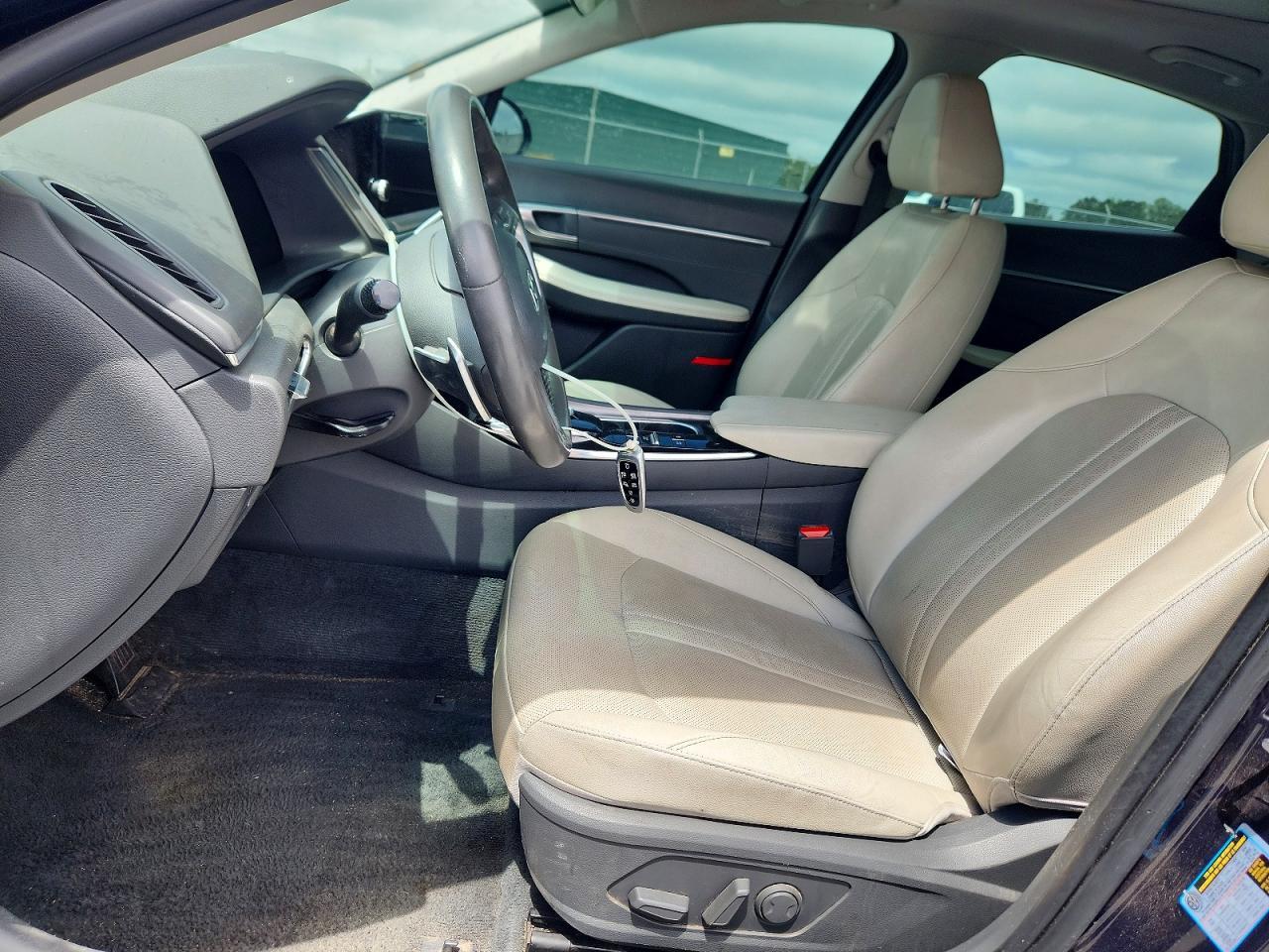 2023 Hyundai Sonata Limited - Image 7
