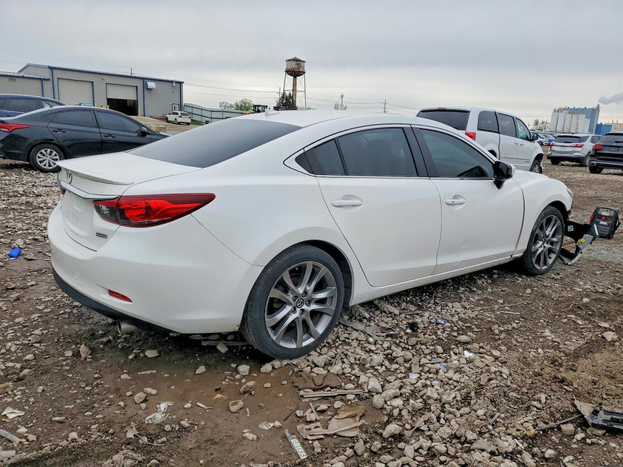 2015 Mazda 6 Grand Touring - Image 3