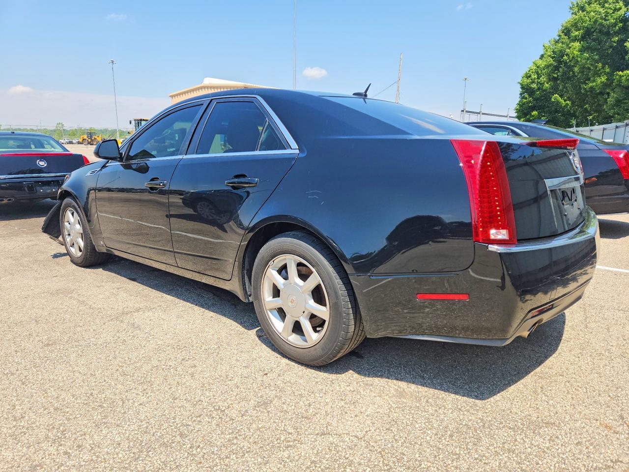 2008 Cadillac Cts - Image 2