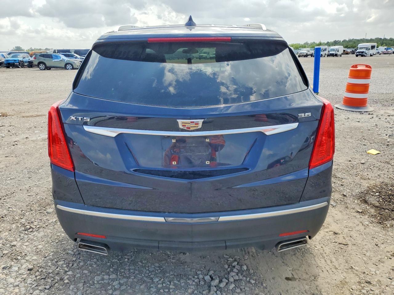 2017 Cadillac Xt5 Premium Luxury - Фото 6