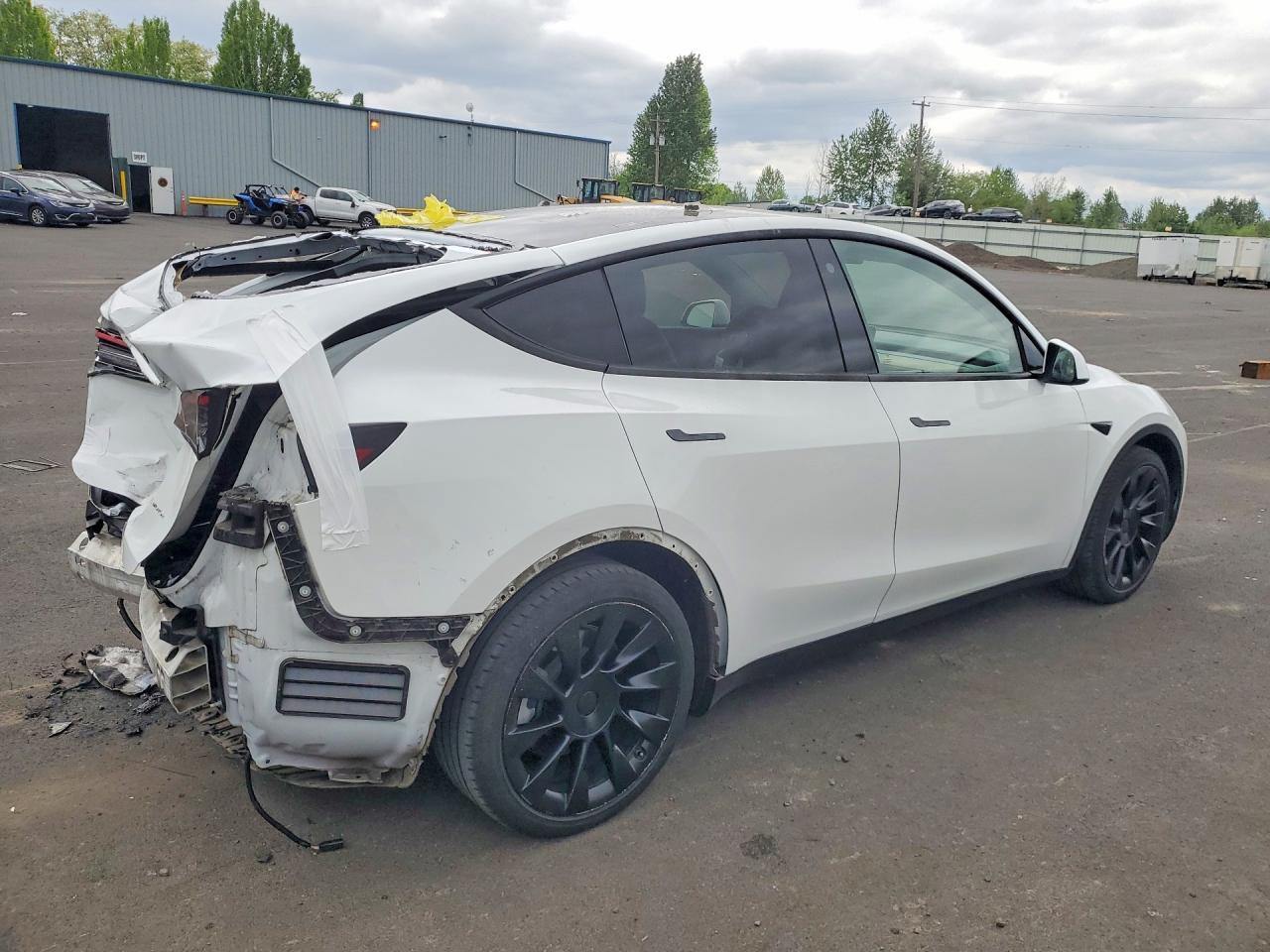2021 Tesla Model Y - Image 3