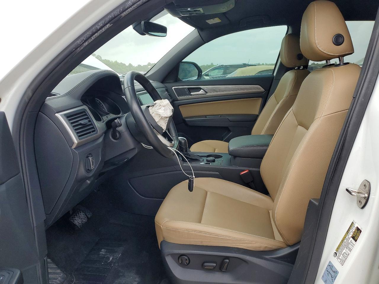 2020 Volkswagen Atlas Cross Sport Se - Image 7