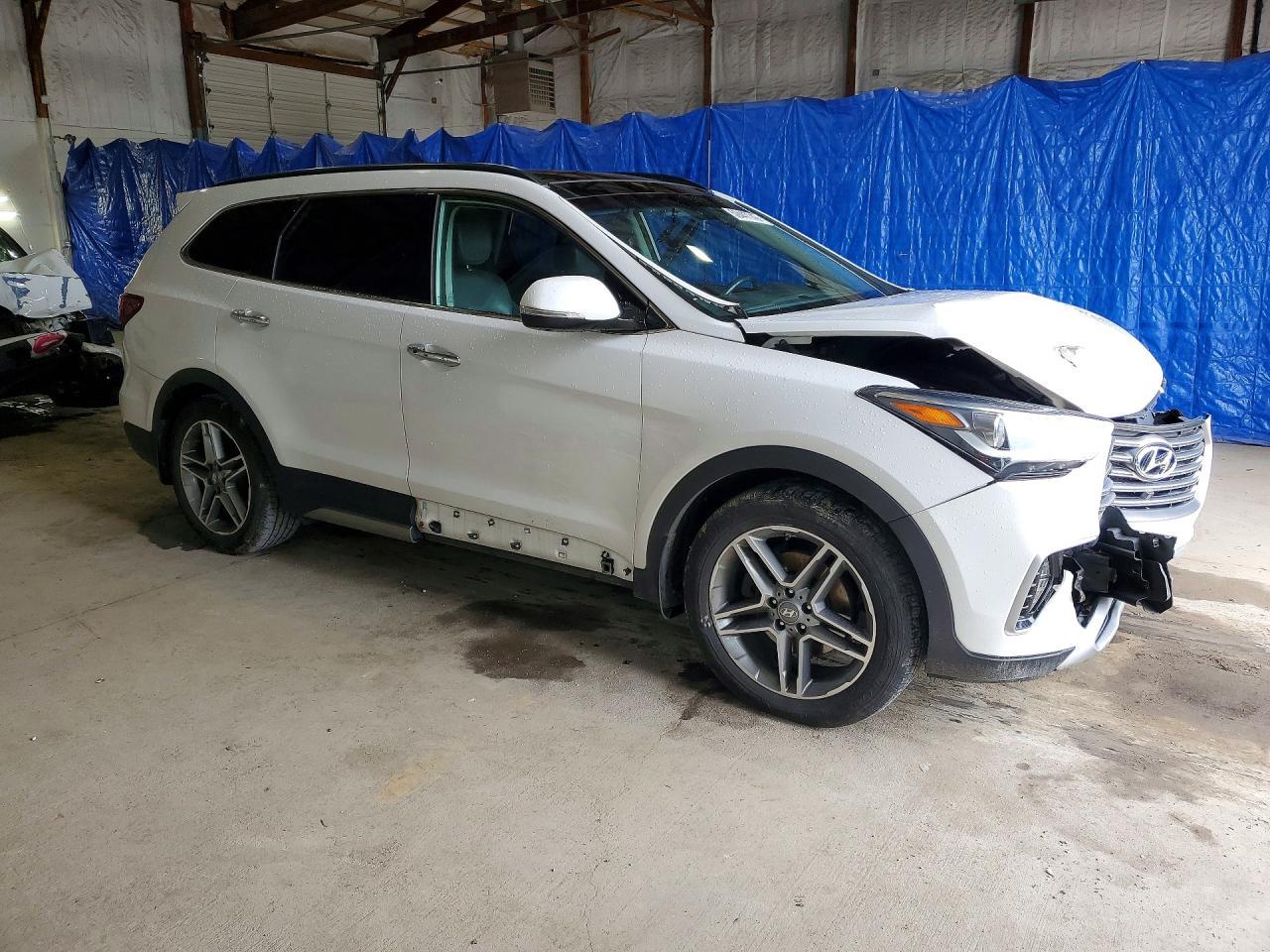 2017 Hyundai Santa Fe Limited Ultimate - Фото 4