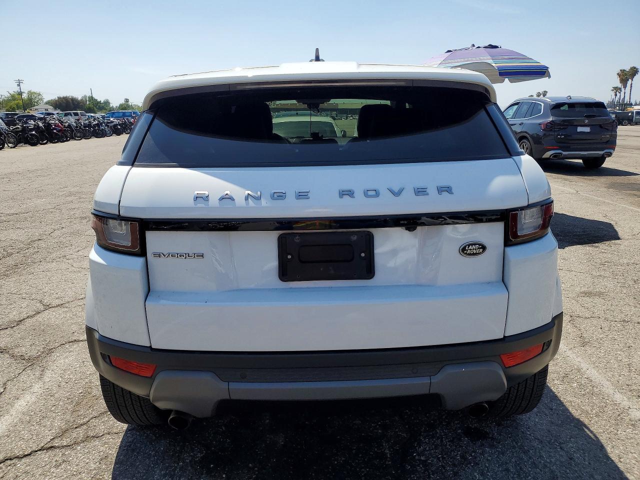 2016 Land Rover Range Rover Evoque Se - Image 6