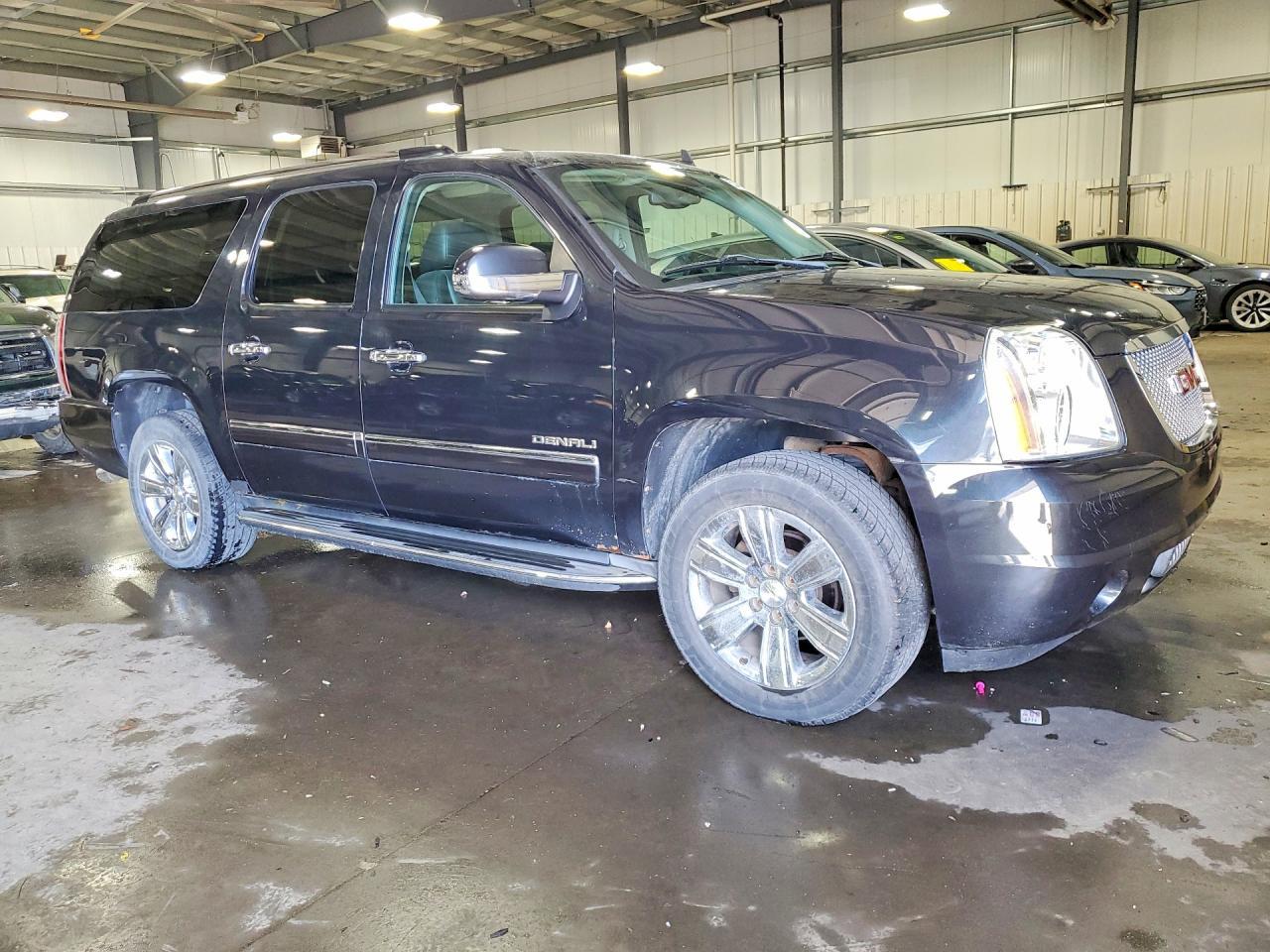 2011 GMC Yukon Xl Denali - Image 4