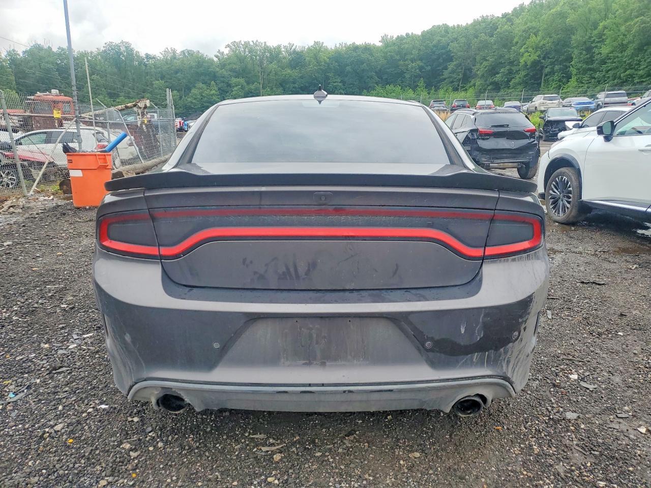 2017 Dodge Charger R - Фото 6