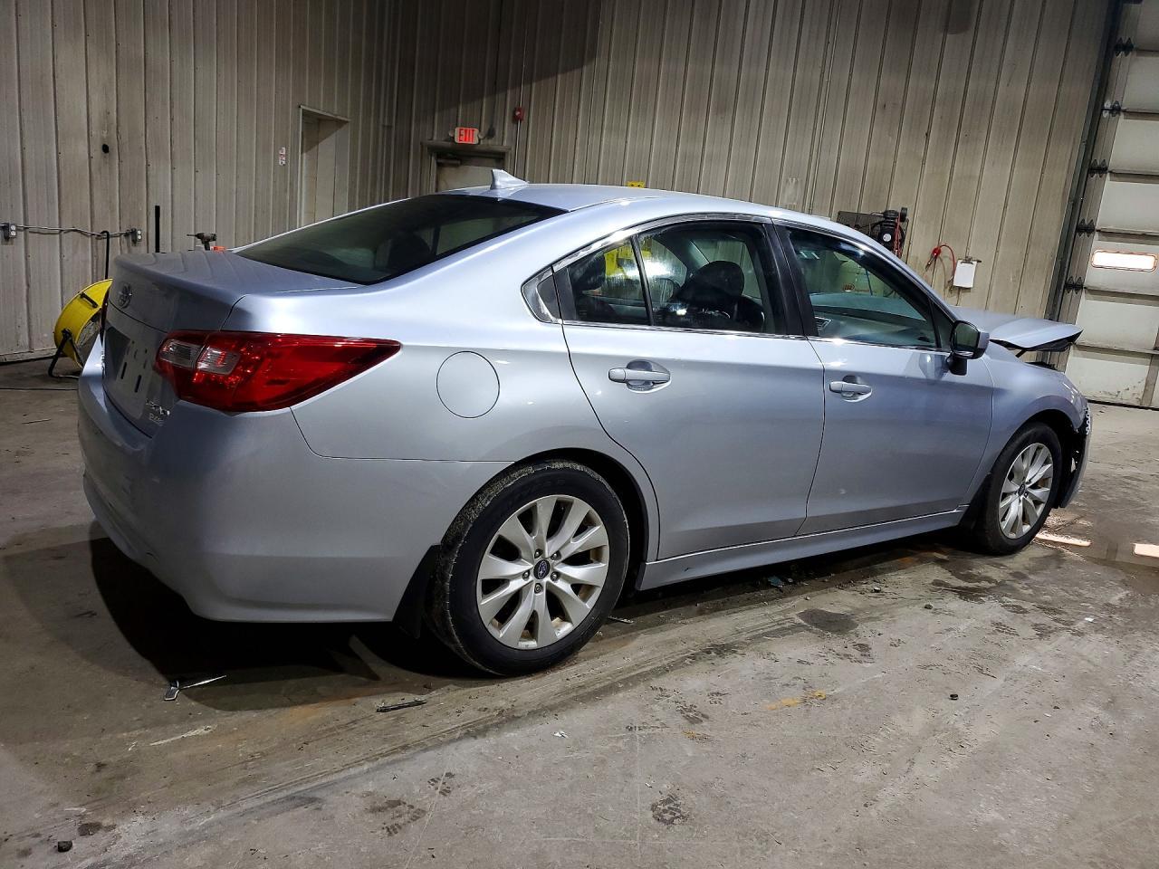 2017 Subaru Legacy 2.5I Premium - Фото 3