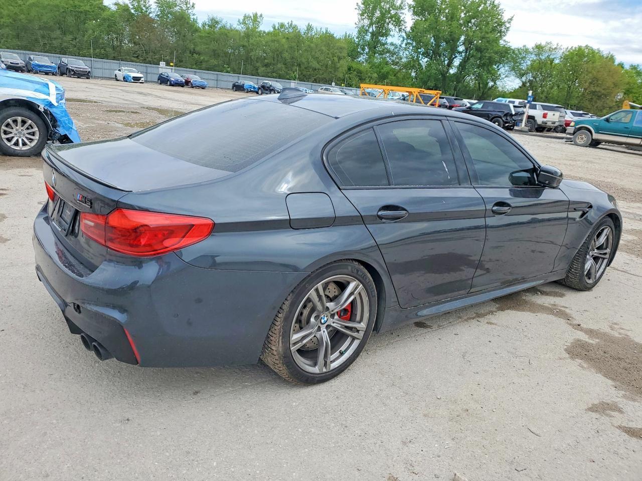 2019 BMW M5 - Фото 3