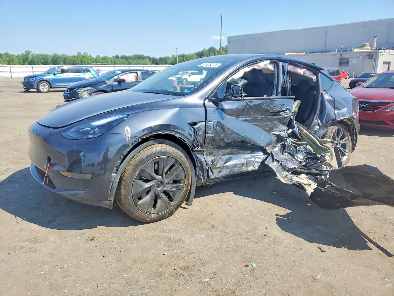 2025 Tesla Model Y