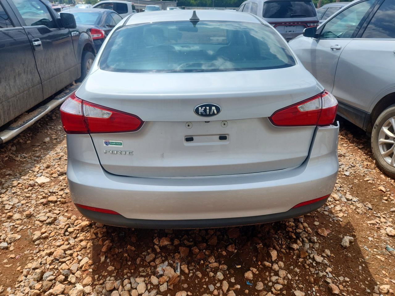 2016 Kia Forte Lx - Image 6