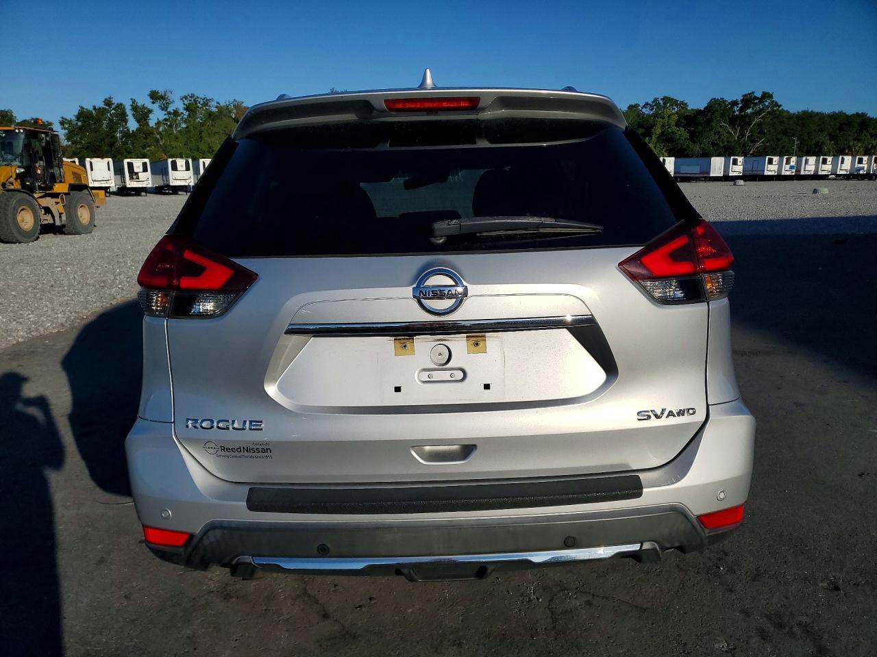 2020 Nissan Rogue Sv - Фото 6