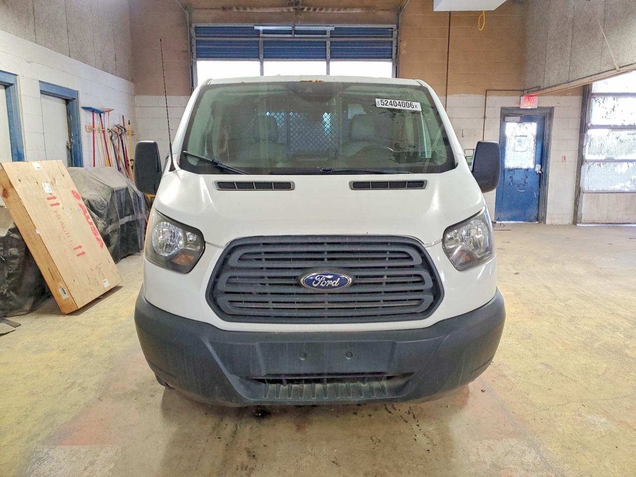 2016 Ford Transit T-150 - Фото 5