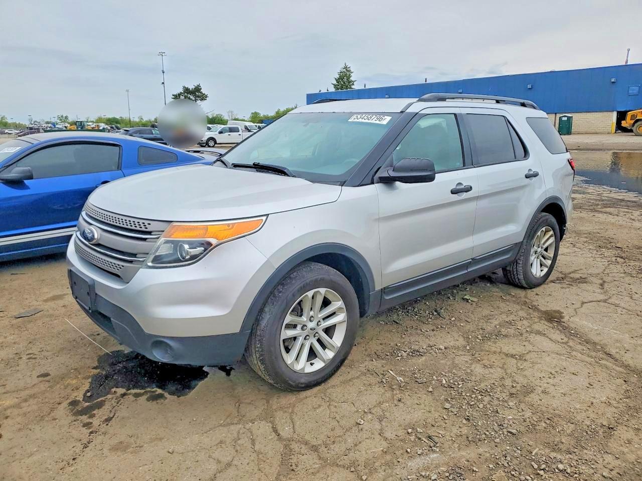 2015 Ford Explorer