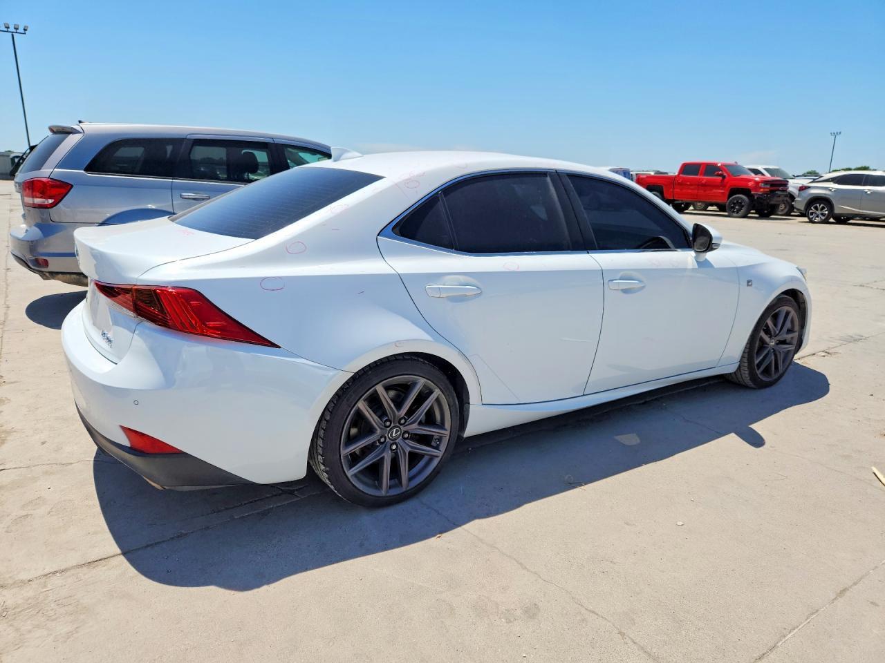 2020 Lexus Is 300 F Sport - Image 3