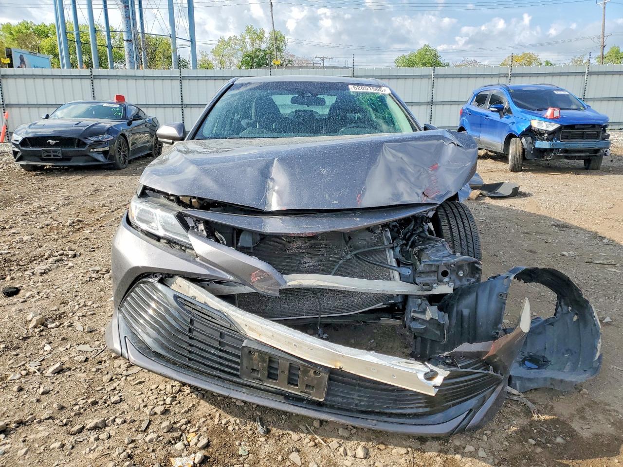2019 Toyota Camry Le - Фото 5